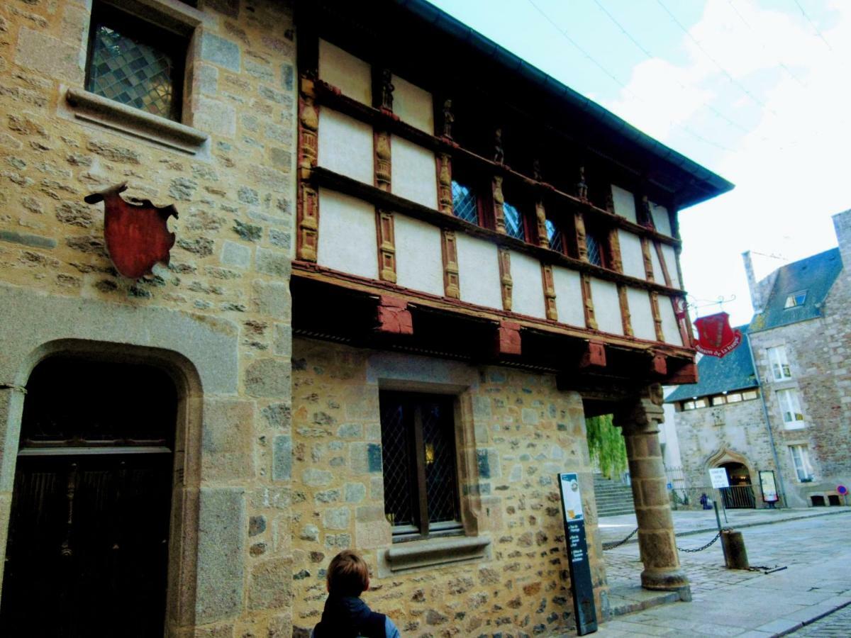 Gate House Lodge دينان المظهر الخارجي الصورة